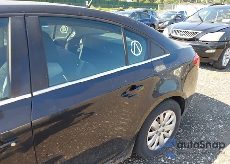 2011 Chevrolet Cruze Ls z USA, uszkodzony, nr VIN 1G1PC5SH9B7264133